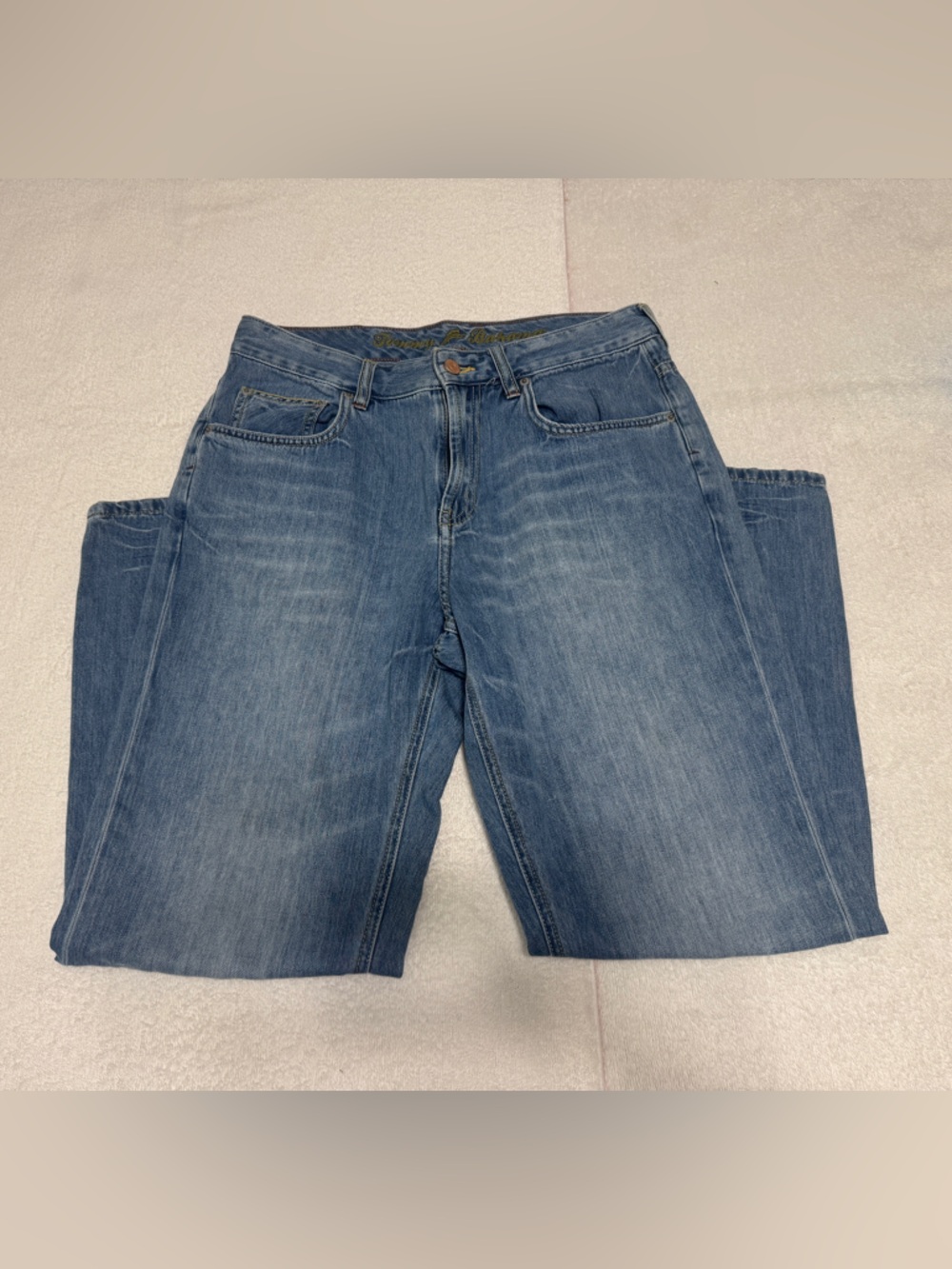 Tommy Bahama Mens Classic Fit Jeans Size 34x30 Blue Cotton Lyocell Denim Pants